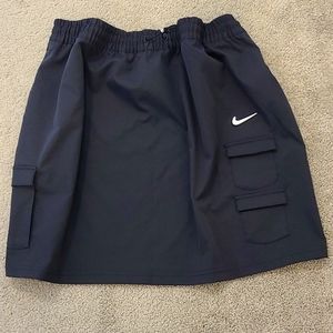 NWOT Nike Women's Utility Skirt